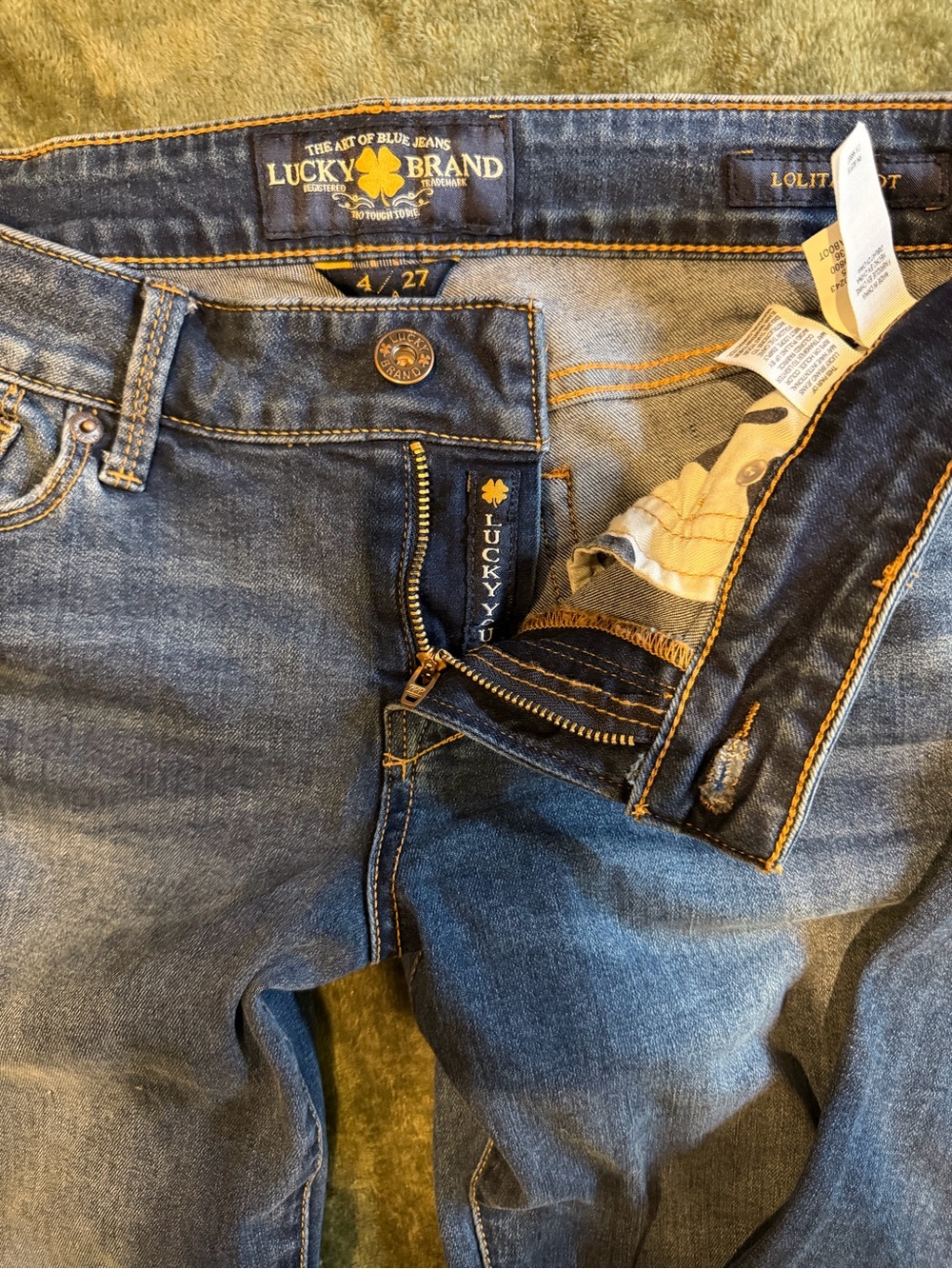 Lucky Brand low rise women’s Jeans